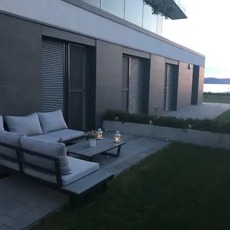 Apartman Lela Garden *